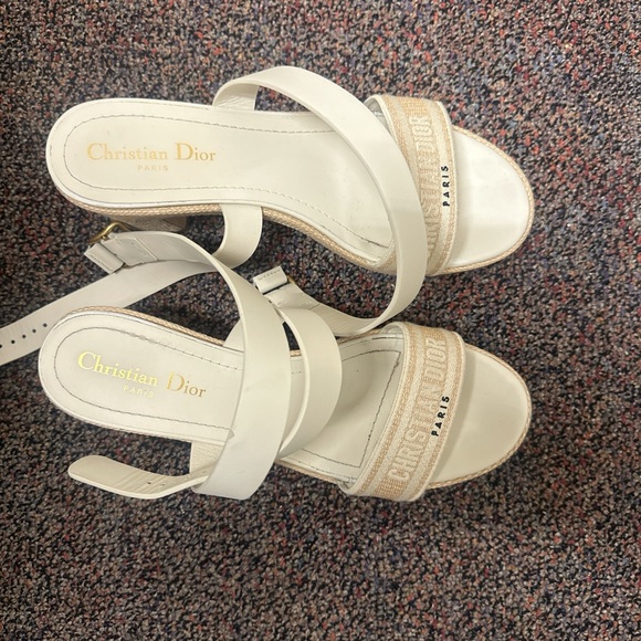 Dior Women's Cream and Tan Sandals - Picture 1 of 3